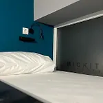 호스텔 Mickitos Urban