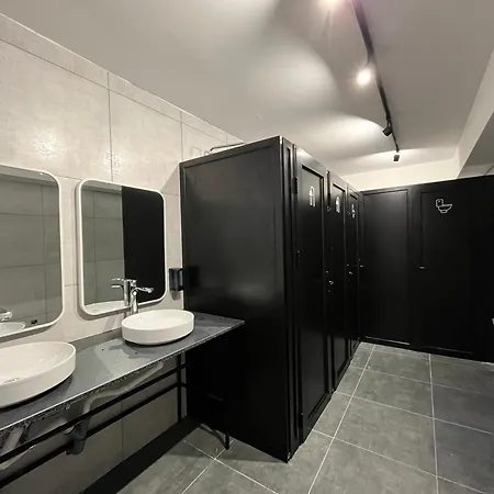 Mickitos Urban Hostel