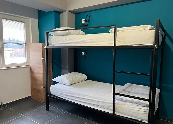 Mickitos Urban סקופיה