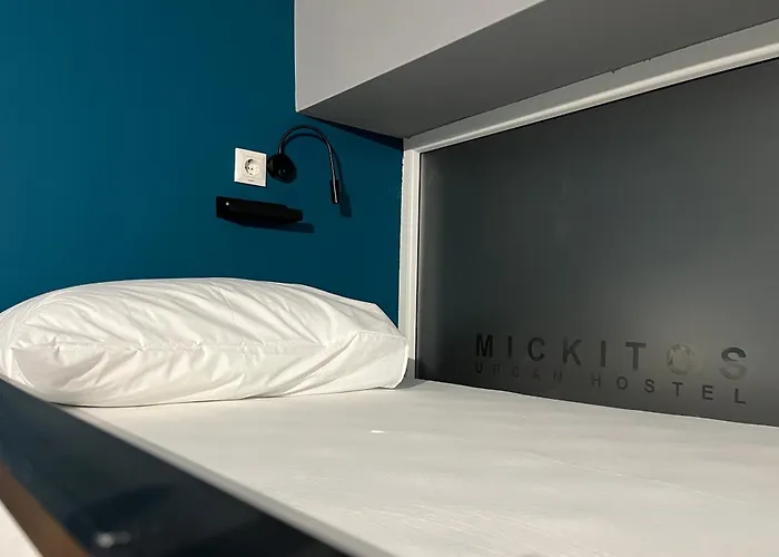 Hostel Mickitos Urban