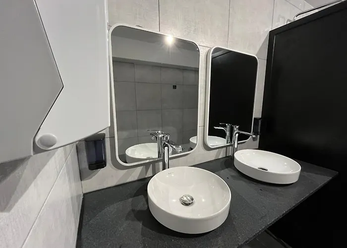 Mickitos Urban אכסניה