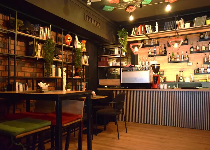 Mickitos Urban סקופיה